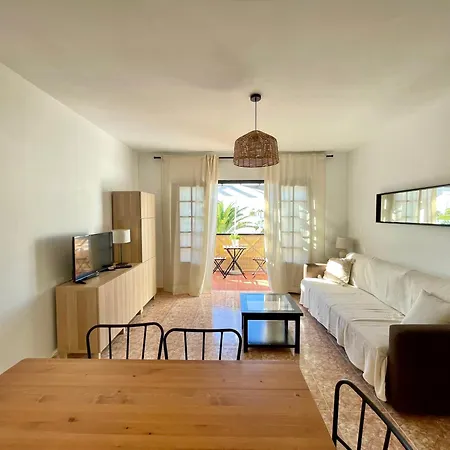 Encanto Del Mar, Shared Pool * Puerto del Carmen (Lanzarote)