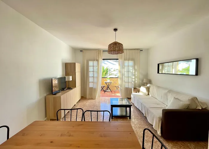 Encanto Del Mar, Shared Pool * Puerto del Carmen (Lanzarote)